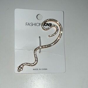 Fashion Nova Gold Snake Ear Cuff ¡NWT¡